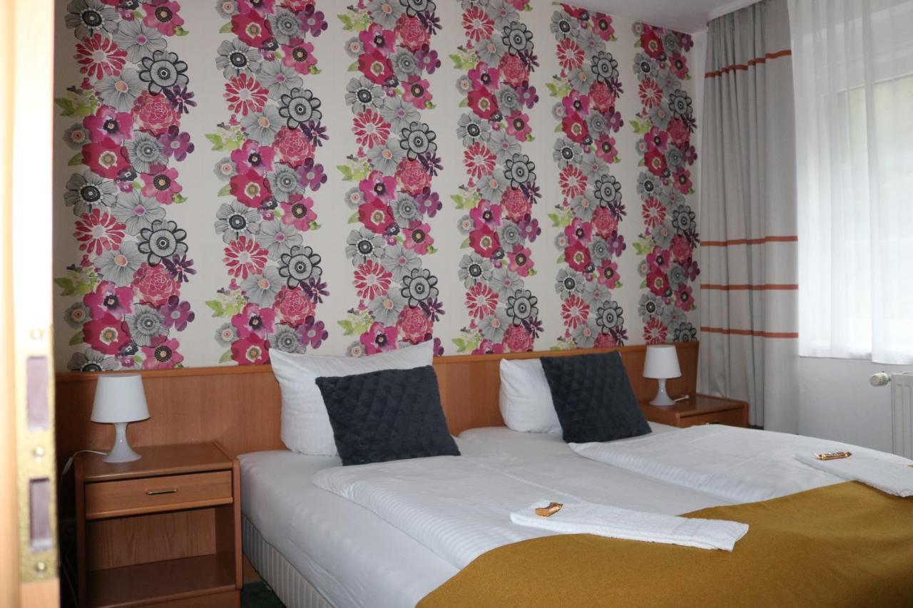Waldhotel Harz อิลเซินบวร์ก ภายนอก รูปภาพ